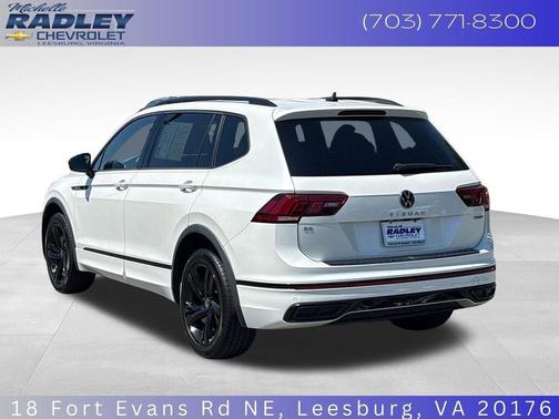 Opal White Pearl Effect 2023 Volkswagen Tiguan 2.0T SE R-Line Black