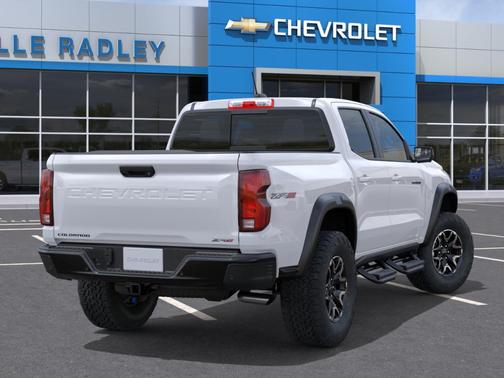 Summit White 2026 Chevrolet Colorado ZR2