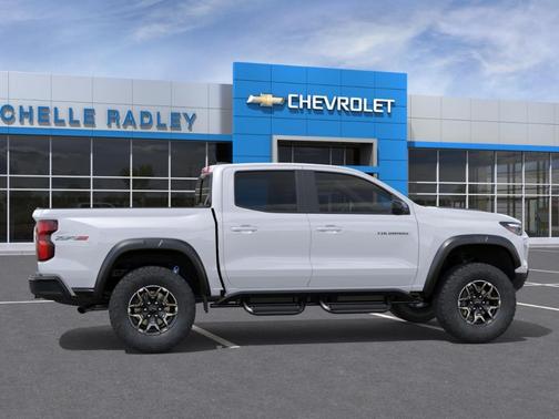 Summit White 2026 Chevrolet Colorado ZR2
