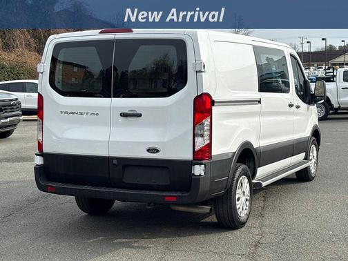 2024 Ford Transit-250 Base