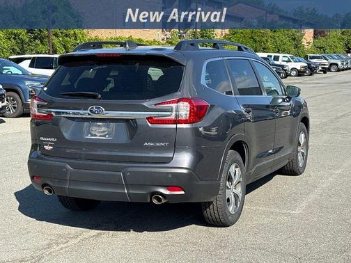 Magnetite Gray Metallic 2023 Subaru Ascent Premium 7-Passenger
