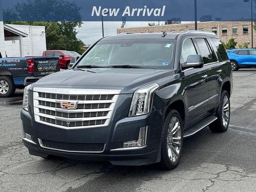 Shadow Metallic 2019 Cadillac Escalade Luxury
