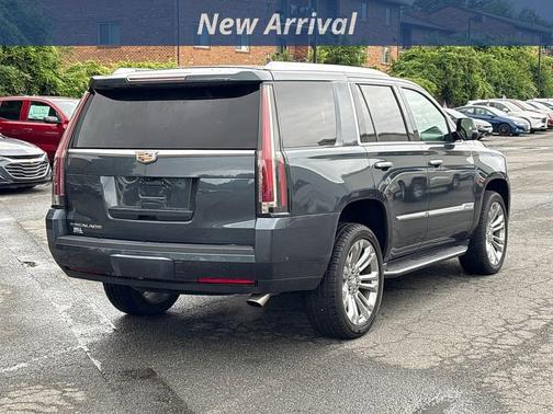 Shadow Metallic 2019 Cadillac Escalade Luxury