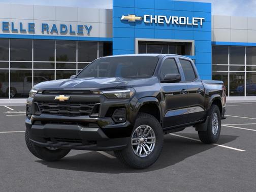 Black 2026 Chevrolet Colorado LT