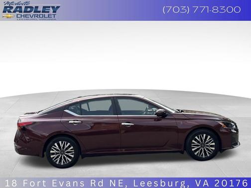 2024 Nissan Altima 2.5 SV