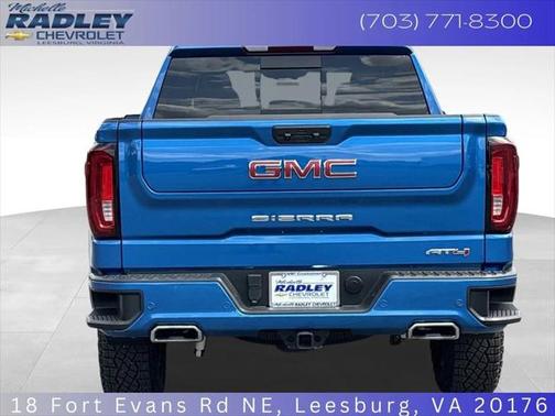 2024 GMC Sierra 1500 AT4