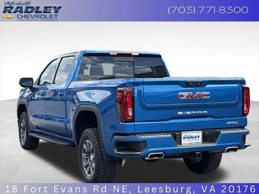 2024 GMC Sierra 1500 AT4