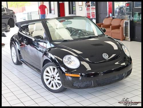 Black 2010 Volkswagen New Beetle 2.5L