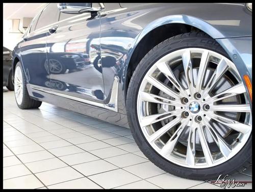2016 BMW 750 i xDrive