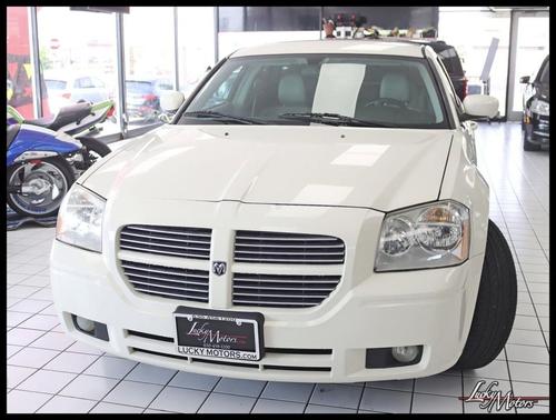 2005 Dodge Magnum RT