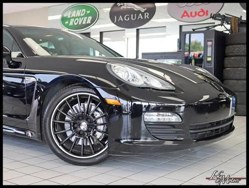 2013 Porsche Panamera 4
