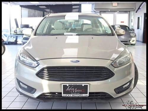 Gold 2016 Ford Focus SE