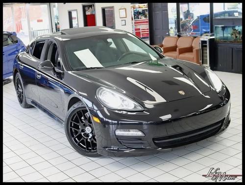 2013 Porsche Panamera 4
