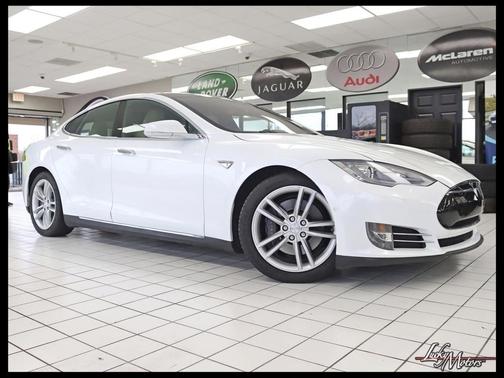 2015 Tesla Model S 70D