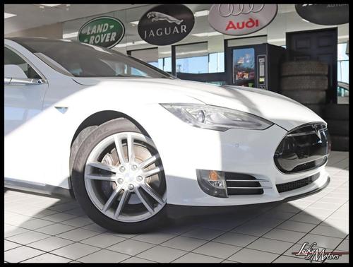 2015 Tesla Model S 70D