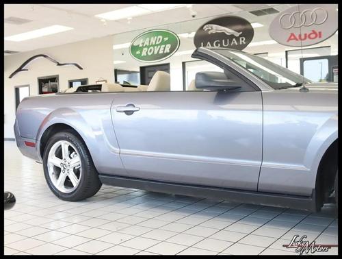 Tungsten Metallic 2006 Ford Mustang Premium
