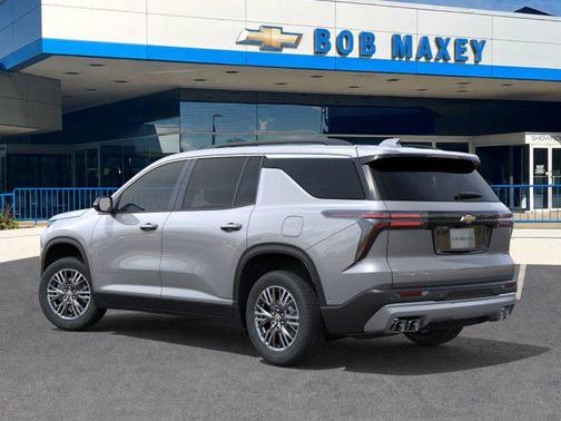 Sterling Gray Metallic 2026 Chevrolet Traverse LT