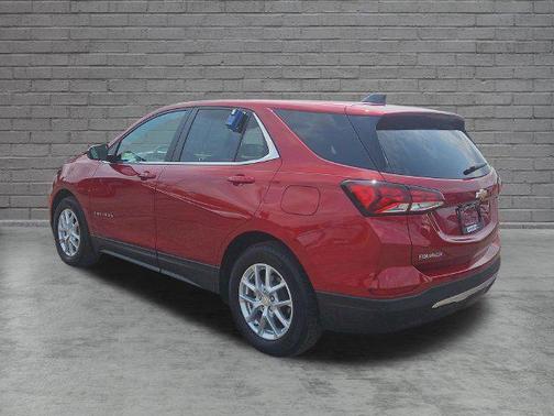 Radiant Red Tintcoat 2024 Chevrolet Equinox 1LT