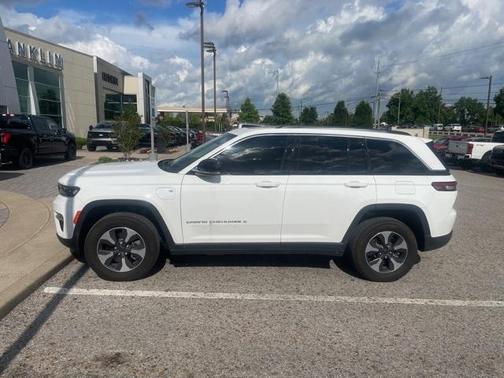 2022 Jeep Grand Cherokee 4xe Base