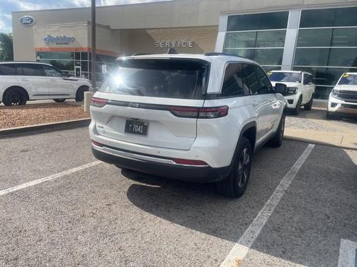 2022 Jeep Grand Cherokee 4xe Base