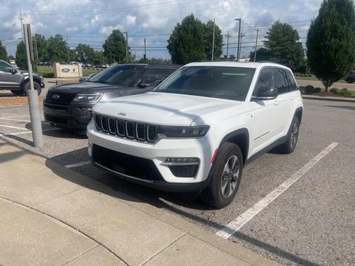 2022 Jeep Grand Cherokee 4xe Base