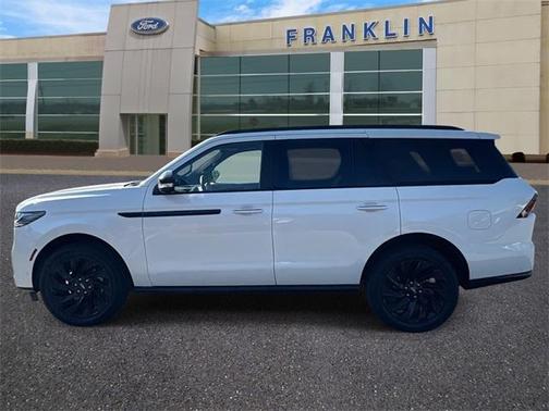 2025 Lincoln Navigator Reserve