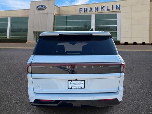 2025 Lincoln Navigator Reserve
