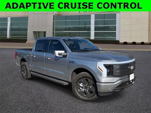 2025 Ford F-150 Lightning LARIAT