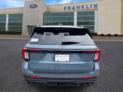 2025 Ford Explorer ST