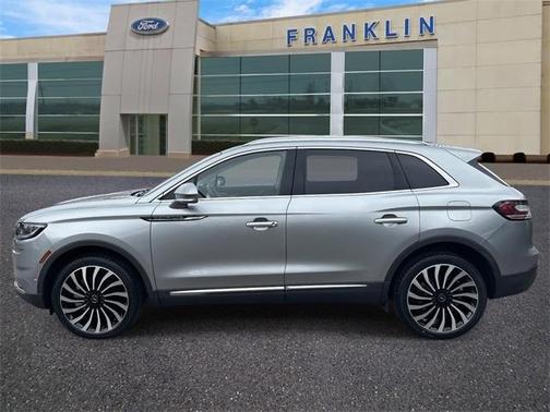 2022 Lincoln Nautilus Black Label