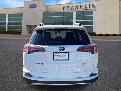 2016 Toyota RAV4 XLE