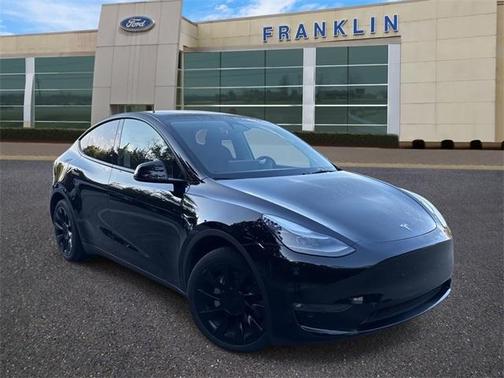 2023 Tesla Model Y Long Range