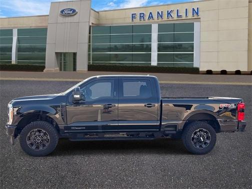 2023 Ford F-350 Lariat Super Duty