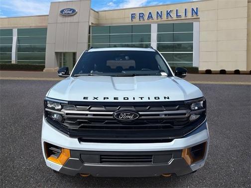 2025 Ford Expedition Tremor