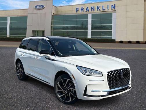 Pristine White 2025 Lincoln Corsair Grand Touring