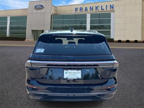 2025 Lincoln Nautilus Reserve