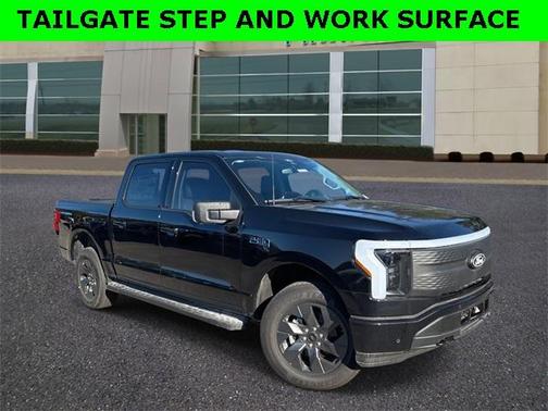 2025 Ford F-150 Lightning Flash