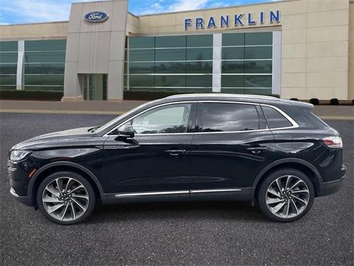 2022 Lincoln Nautilus Reserve