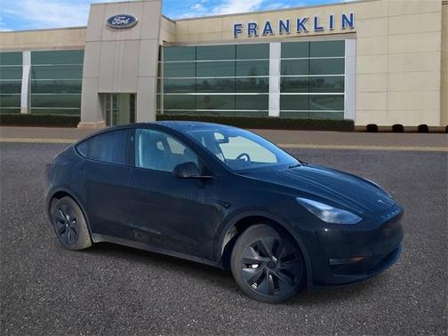 2025 Tesla Model Y Long Range