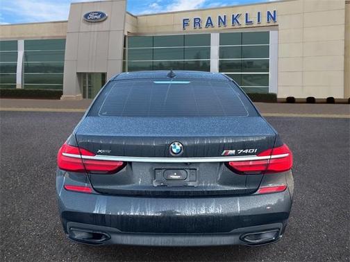 2019 BMW 740 i xDrive