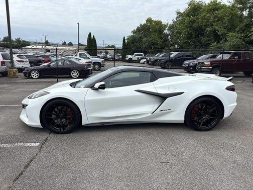 Arctic White 2024 Chevrolet Corvette Z06