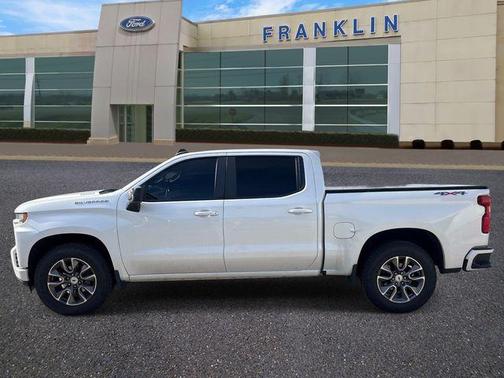 Pearl 2021 Chevrolet Silverado 1500 RST