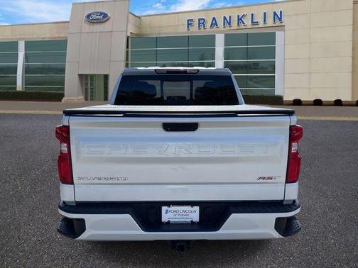 Pearl 2021 Chevrolet Silverado 1500 RST