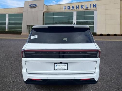 2025 Lincoln Navigator L Reserve