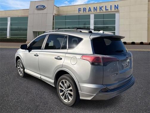 2017 Toyota RAV4 Platinum