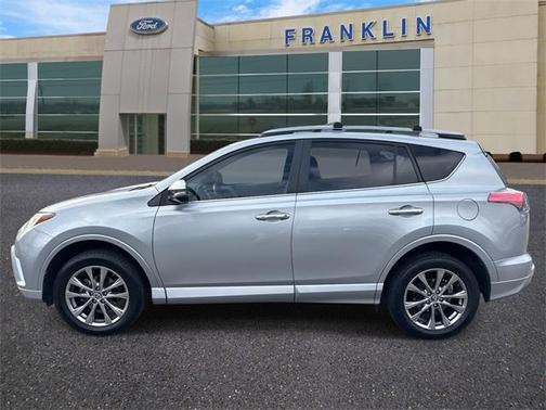 2017 Toyota RAV4 Platinum