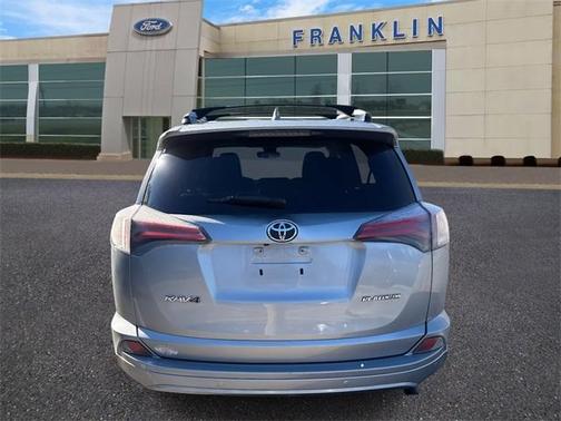 2017 Toyota RAV4 Platinum