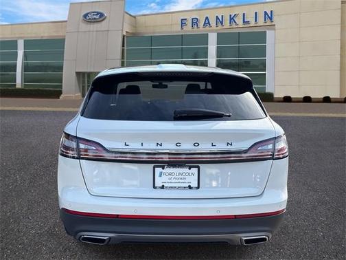 2022 Lincoln Nautilus Black Label