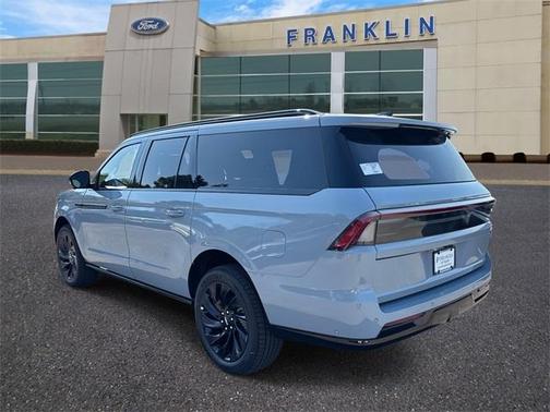 2025 Lincoln Navigator L Reserve