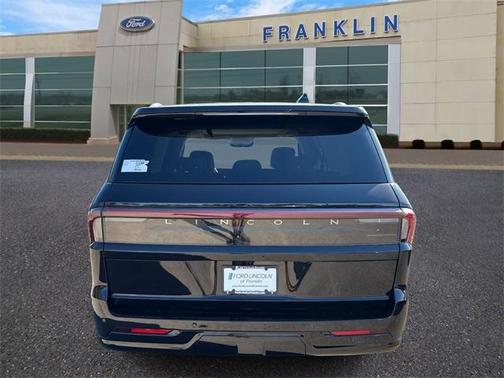 2025 Lincoln Navigator Reserve